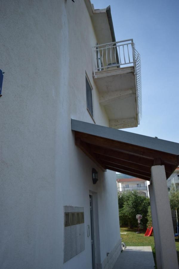 Apartments Marta Kastel Novi ภายนอก รูปภาพ