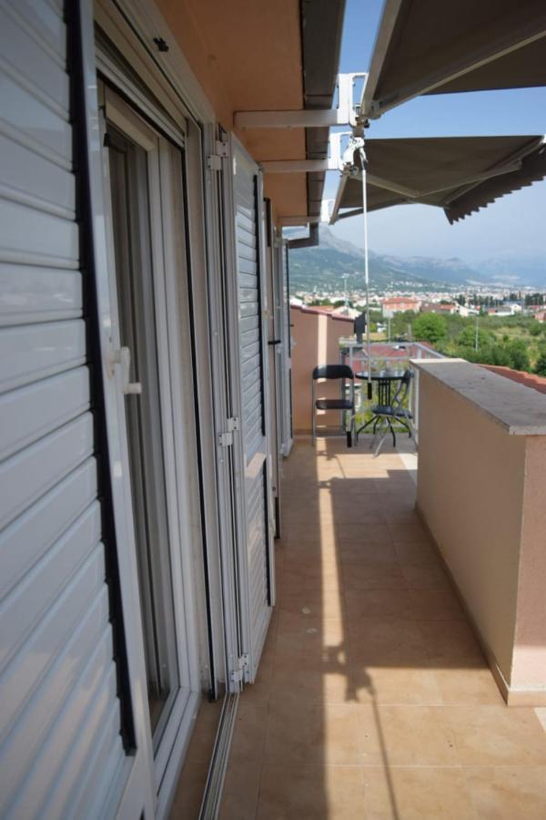 Apartments Marta Kastel Novi ภายนอก รูปภาพ