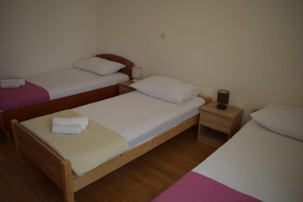 Apartments Marta Kastel Novi ภายนอก รูปภาพ