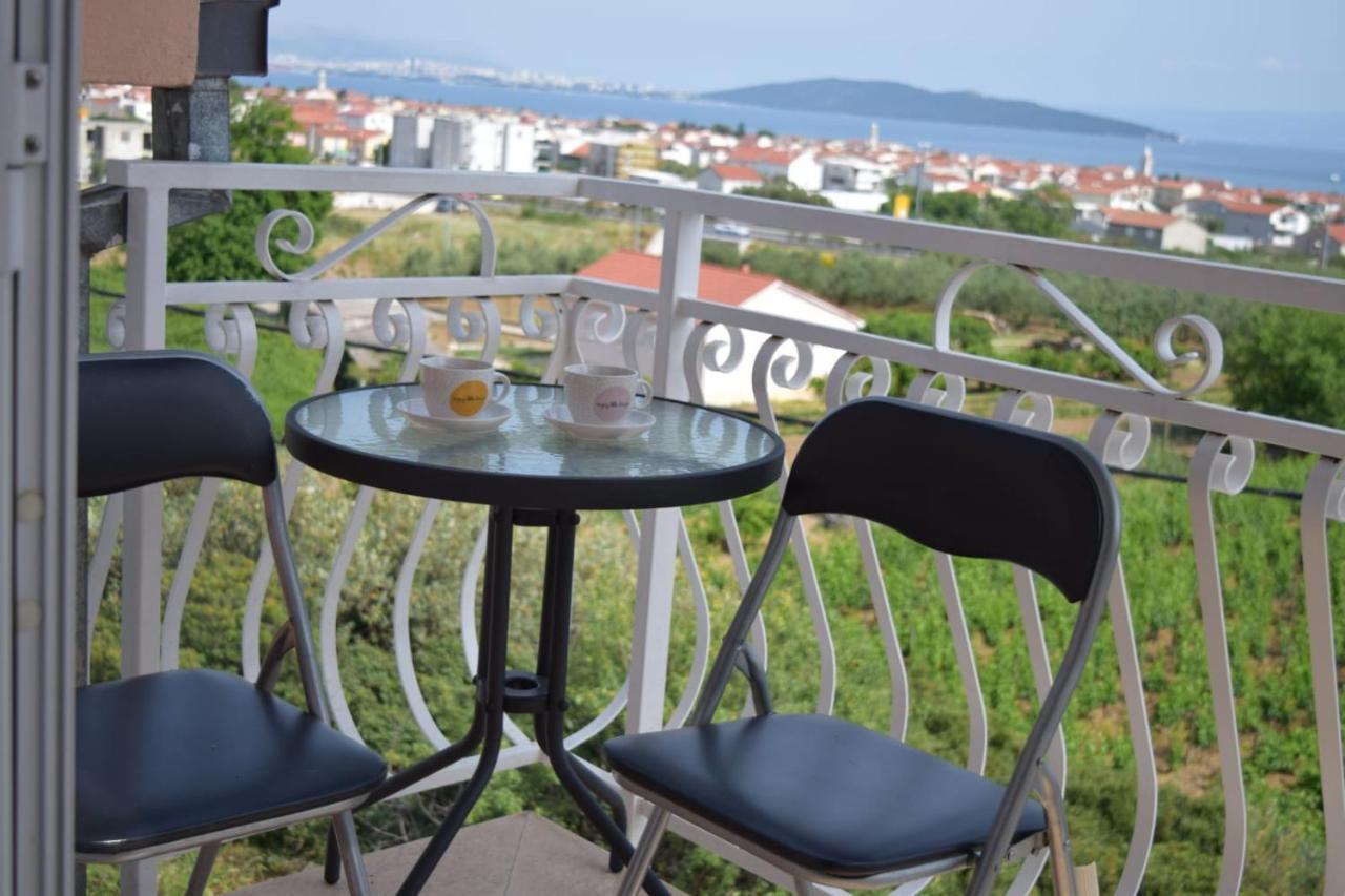 Apartments Marta Kastel Novi ภายนอก รูปภาพ